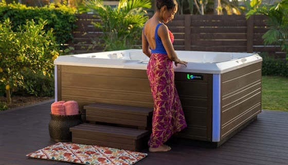 Hot Tub Benefits for Weight Loss