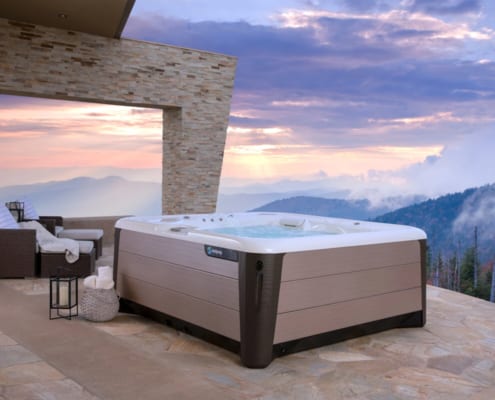 5 Do's for Winter Hot Tub Care560