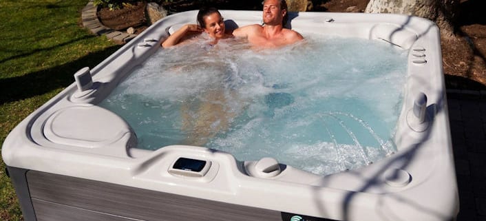 7 Fall Tips for Hot Tub Owners