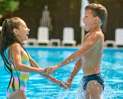 5 Super Fun Labor Day Pool Games