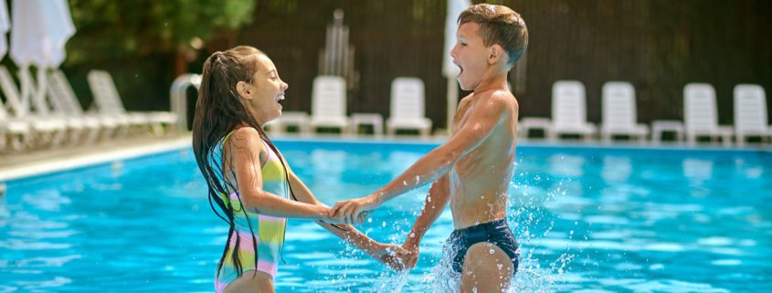 5 Super Fun Labor Day Pool Games